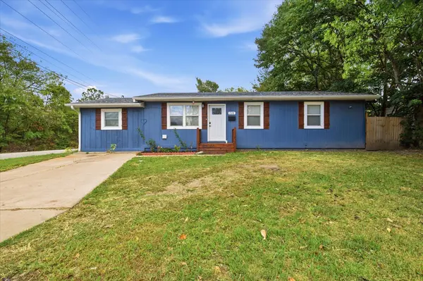 1728 N Oak Grove AVE, Springfield, MO 65803