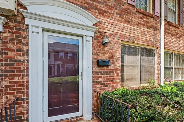 1446 Dover RD, Spartanburg, SC 29301