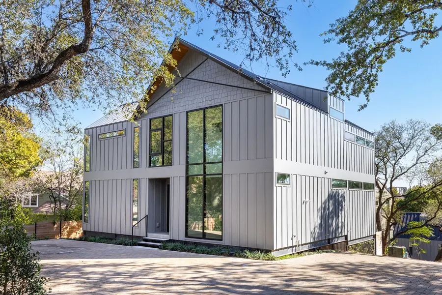 1603 Chelsea LN #1, Austin, TX 78704