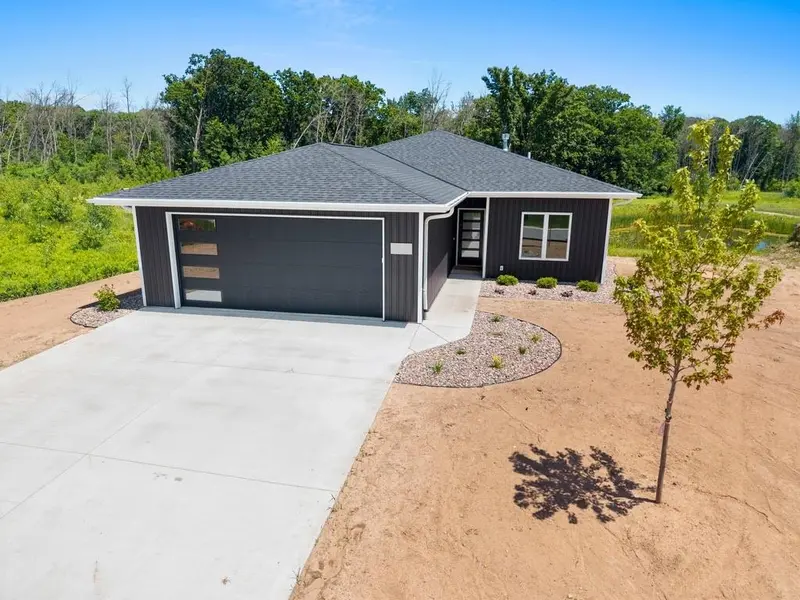 4001 ANTWERP AVE, Howard, WI 54313-7518