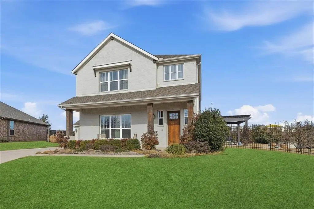 212 Blue Stem Lane, Aledo, TX 76008