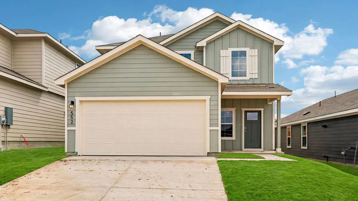 552 Gilmer LN, Buda, TX 78610
