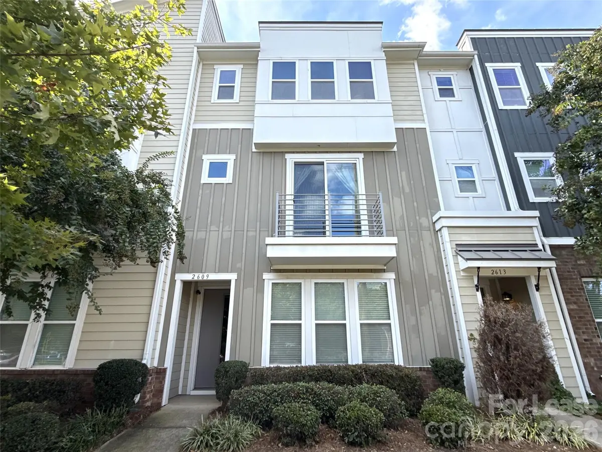 2609 Statesville AVE, Charlotte, NC 28206