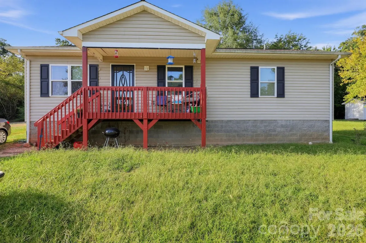 1063 Allman CT, Morganton, NC 28655