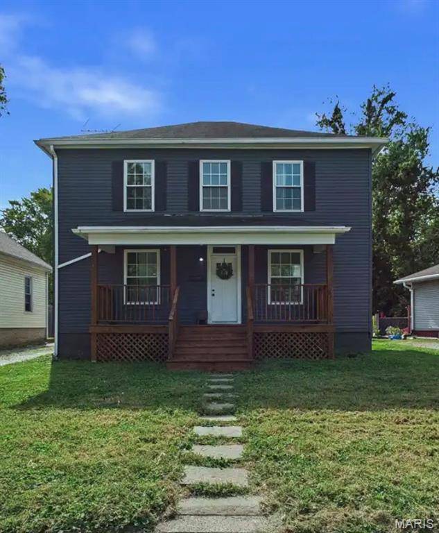 710 East Clay ST, Collinsville, IL 62234