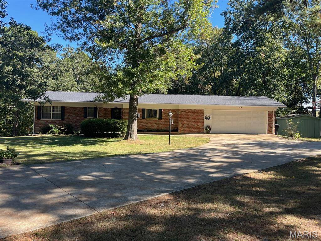 10279 Bust DR, Potosi, MO 63664