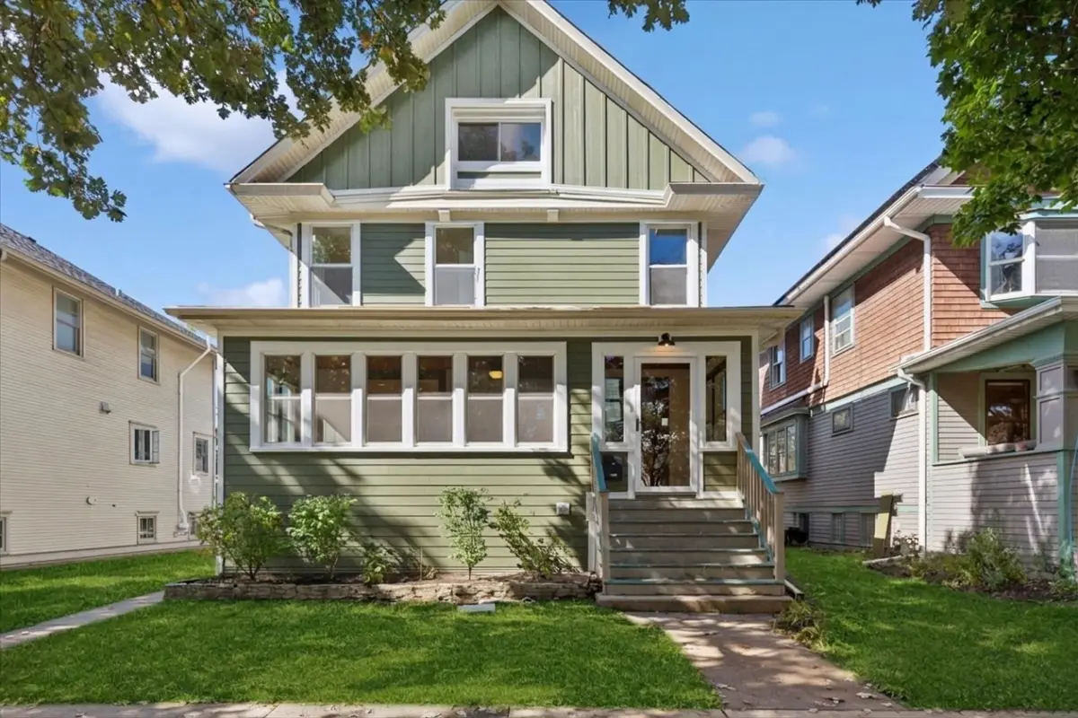 1115 Wesley AVE, Oak Park, IL 60304