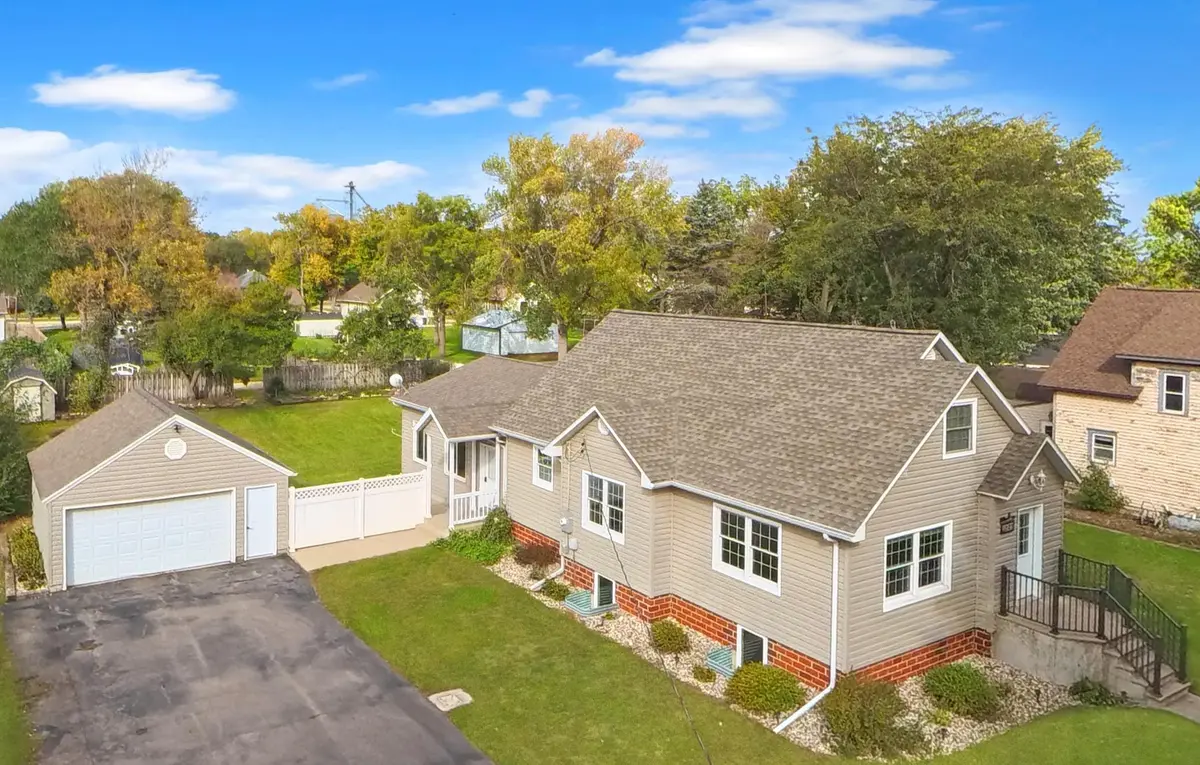 1221 Mechanic ST, Edgerton, MN 56128