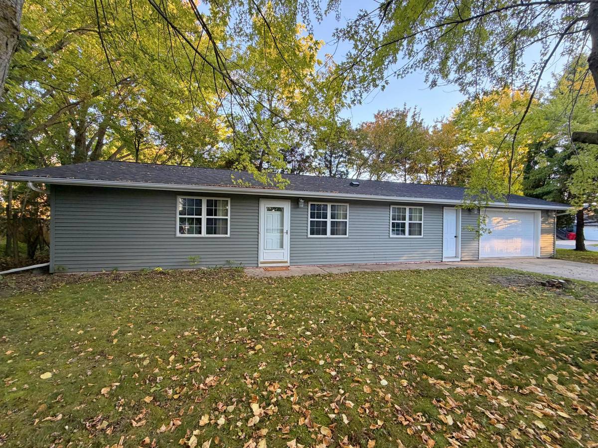 102 9th AVE NE, Dodge Center, MN 55927