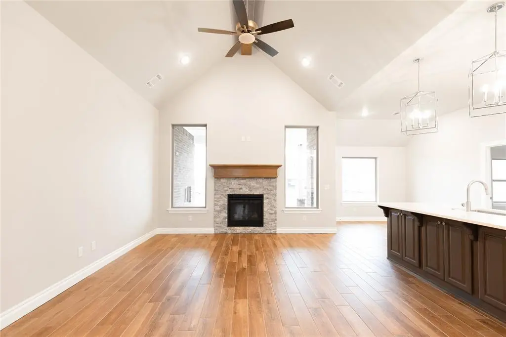 8321 NW 154th CT, Edmond, OK 73013
