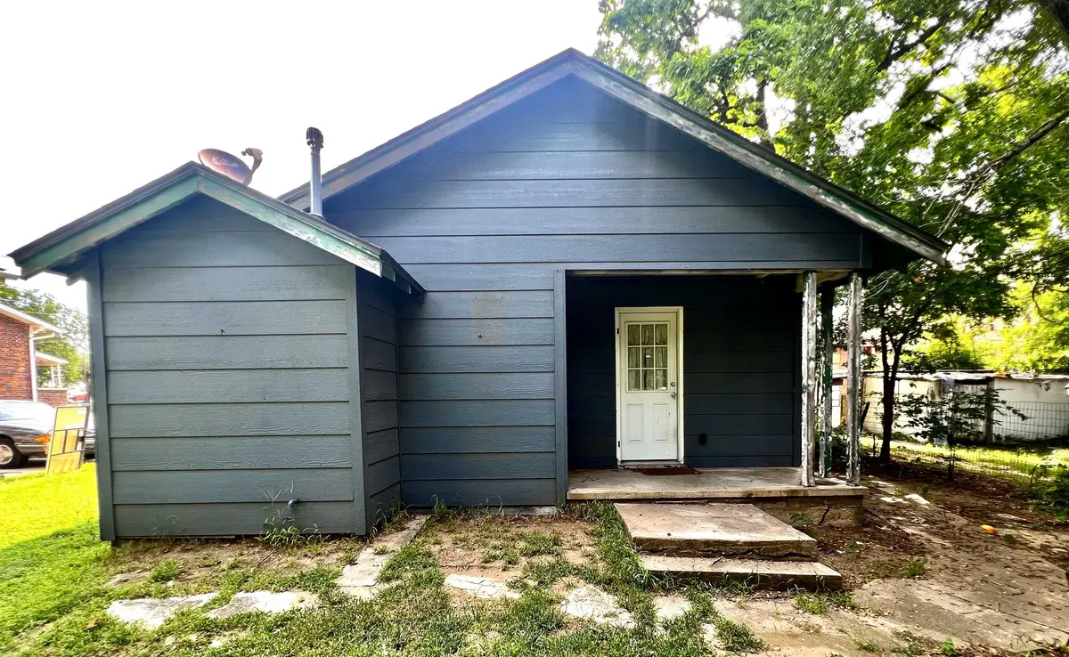308 S 2nd, Arkansas City, KS 67005