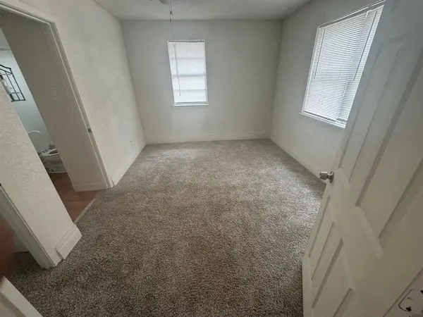 314 Arthur Street, Mcgregor, TX 76657