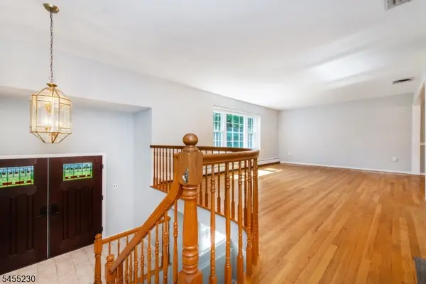 14 Winding Way, Parsippany-troy Hills Twp., NJ 07054