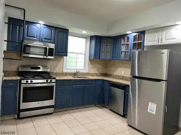 14 Lentz Ave, Newark City, NJ 07105