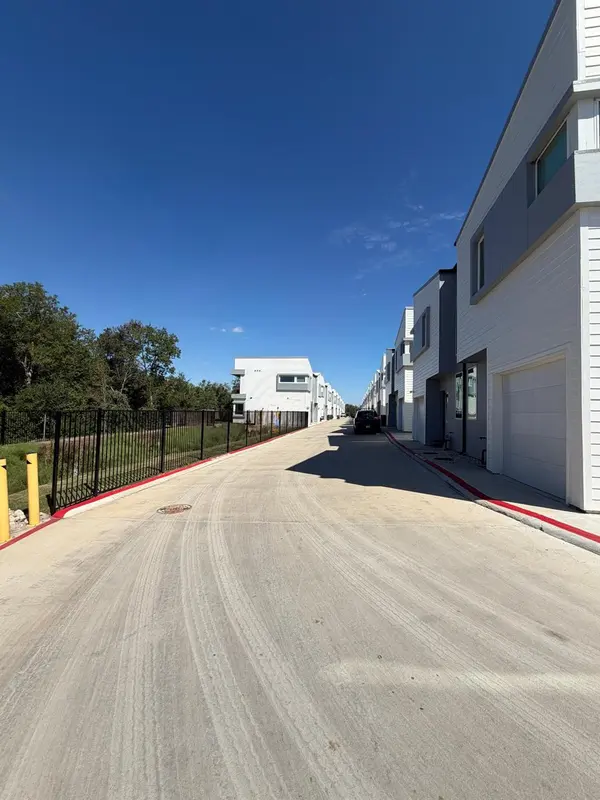 2000 Riverside Farms Road, Unit 12101 RD #12101, Austin, TX 78741