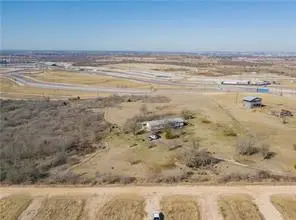 8218 Elroy RD, Del Valle, TX 78617
