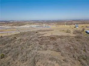 8218 Elroy RD, Del Valle, TX 78617