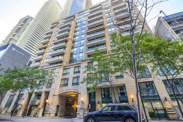 35 Hayden ST #1110, Toronto C08, ON M4Y 3C3