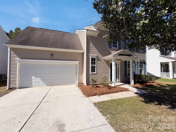 4735 Nijinsky CT, Charlotte, NC 28216