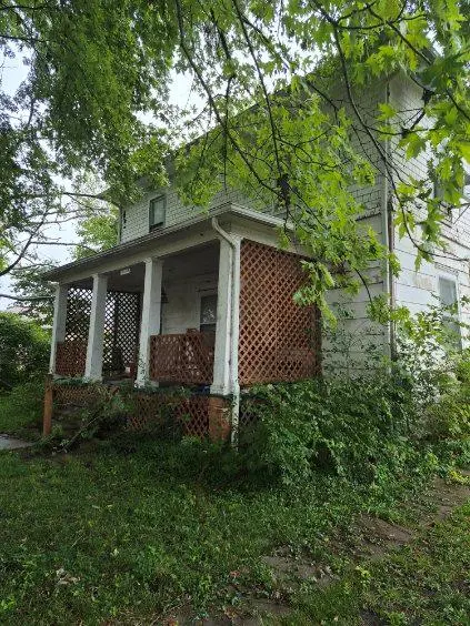 111 S Oak ST, Ottawa, KS 66067