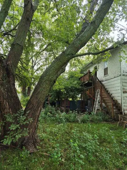 111 S Oak ST, Ottawa, KS 66067