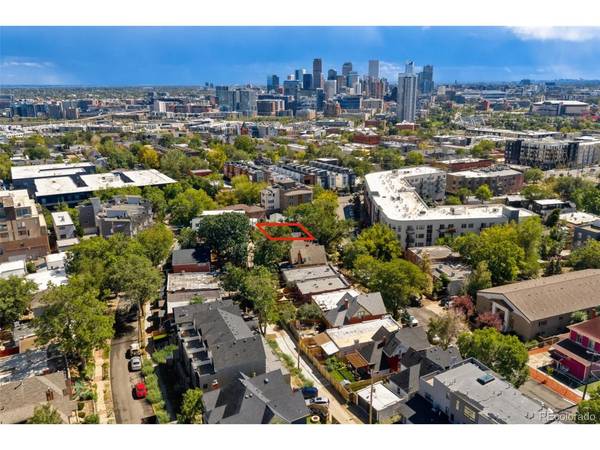 2435 caithness, Denver, CO 80211