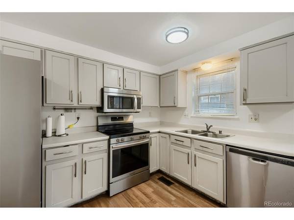 1751 Norfolk #B, Aurora, CO 80011