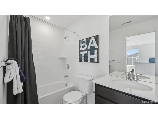 2038 Crested Lark, Fort Collins, CO 80528