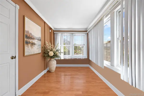 171-03 45th AVE, Flushing, NY 11358
