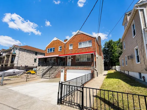 2887 Lamport PL, Bronx, NY 10465