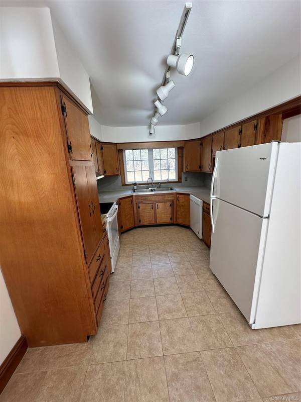 2458 Route 302 #2474, Middletown, NY 10941