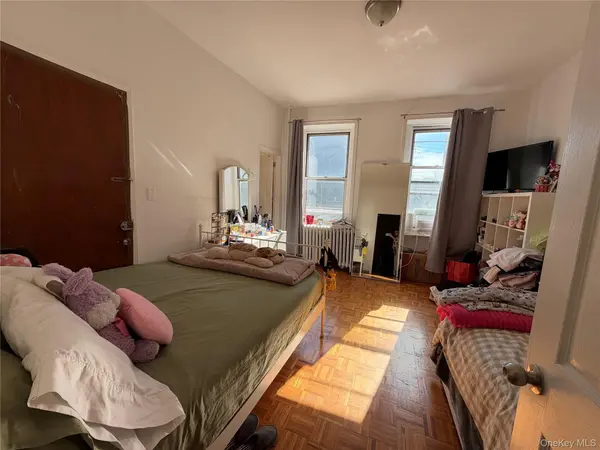 1833 27th AVE, Astoria, NY 11102