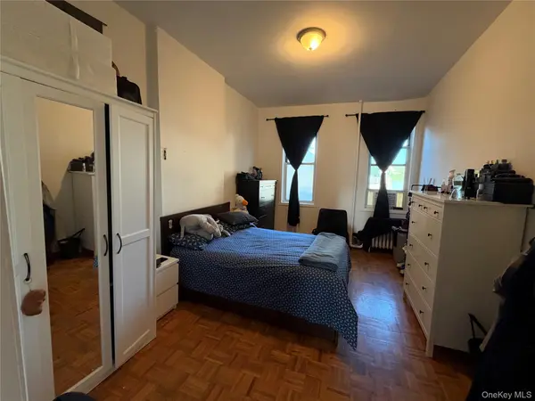 1833 27th AVE, Astoria, NY 11102