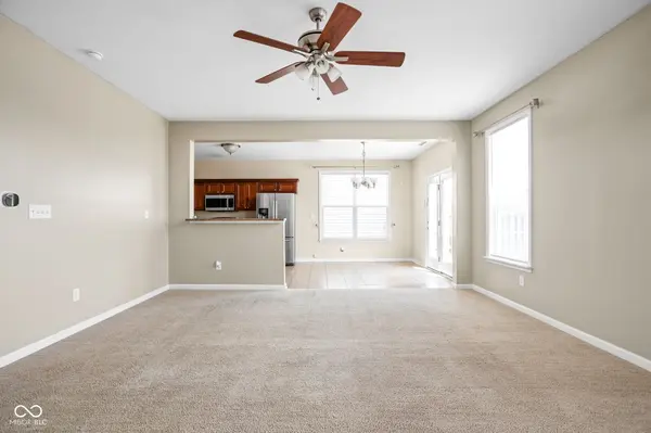 3827 Dusty Sands RD, Whitestown, IN 46075