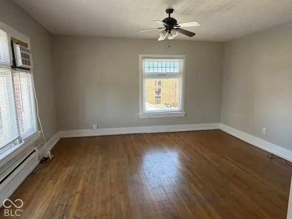 103 E 9th ST #32, Indianapolis, IN 46202