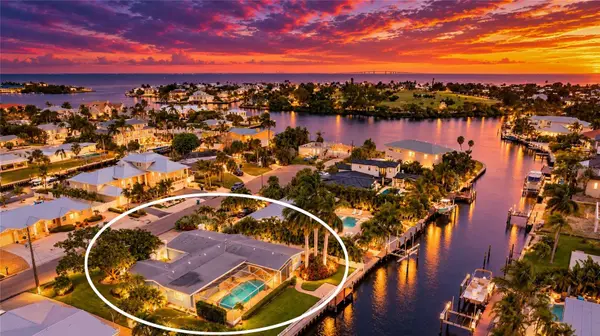 517 71ST ST, Holmes Beach, FL 34217