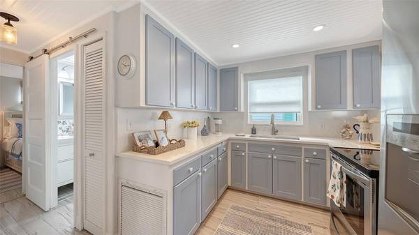 3710 GULF OF MEXICO DR #A3, Longboat Key, FL 34228