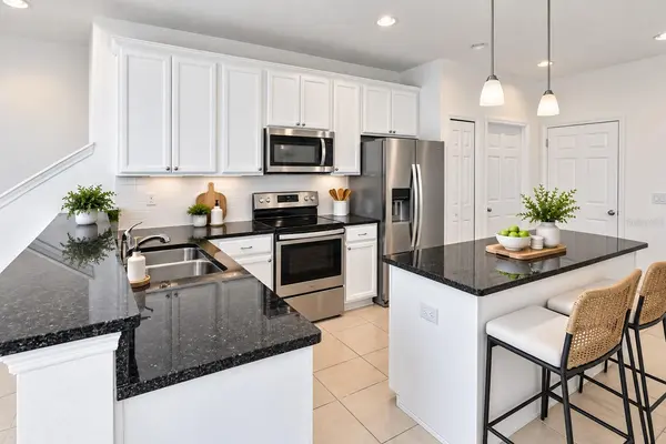 4240 GUMBO LIMBO DR, Orlando, FL 32822