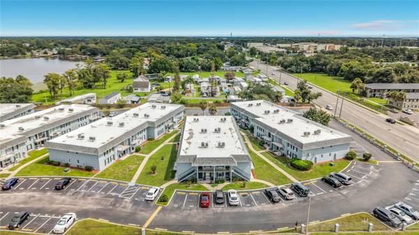 915 W OAK RIDGE RD #A, Orlando, FL 32809