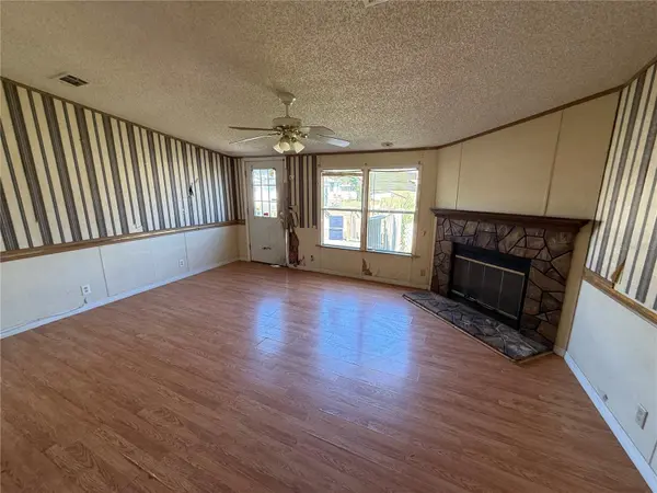 2001 PINE ST, St Cloud, FL 34769