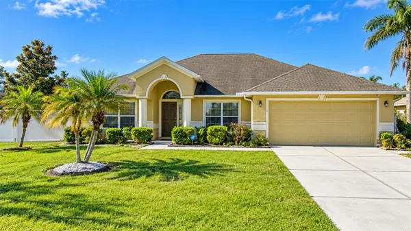 102 TALAVERA LN, Kissimmee, FL 34758