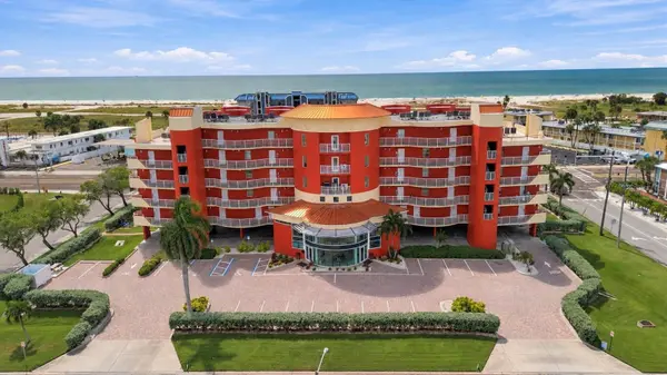 11605 GULF BLVD #402, Treasure Island, FL 33706