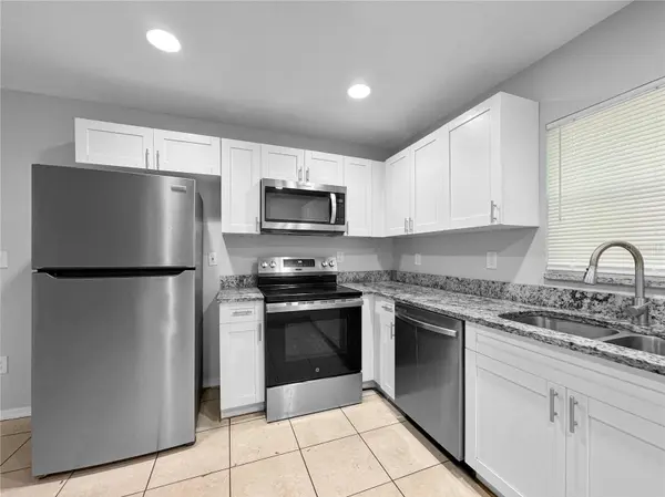 2213 E EMMA ST, Tampa, FL 33610