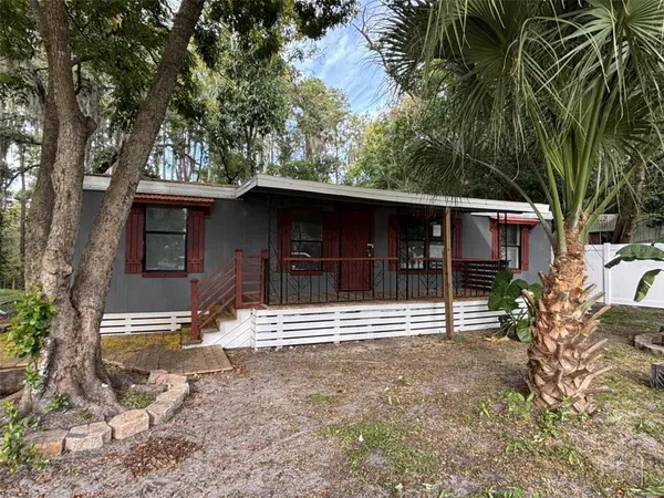 9260 LAKE DR, New Port Richey, FL 34654