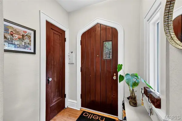 5208 Winona AVE, St Louis, MO 63109