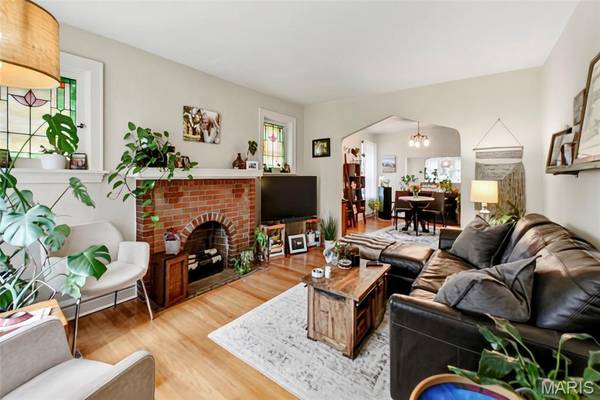 5208 Winona AVE, St Louis, MO 63109