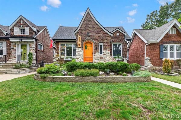 5208 Winona AVE, St Louis, MO 63109