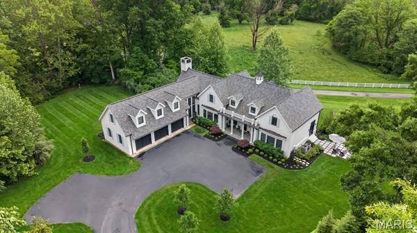 744 Spiceberry LN, Wildwood, MO 63005