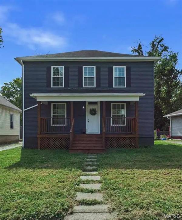 710 East Clay ST, Collinsville, IL 62234