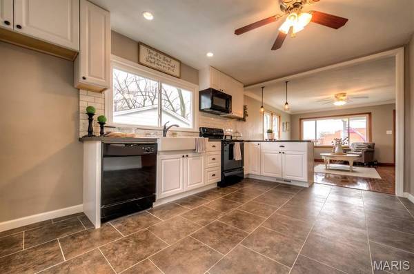 207 Olive, Brighton, IL 62012